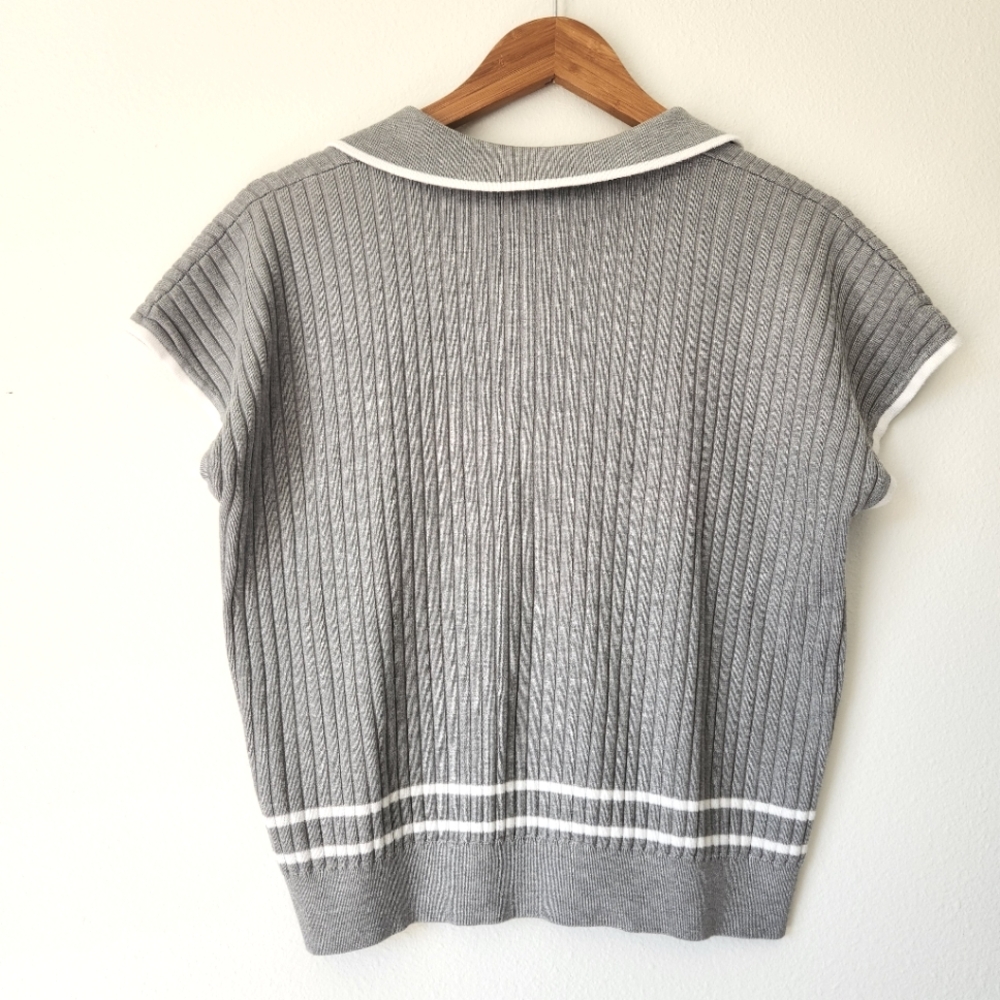 Gray Ribbed Women's Sweater - Picture 3 of 3